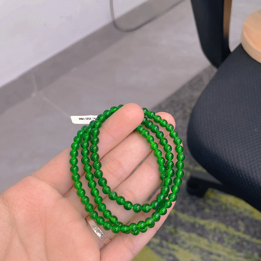 翡翠未镶嵌颈饰卡5