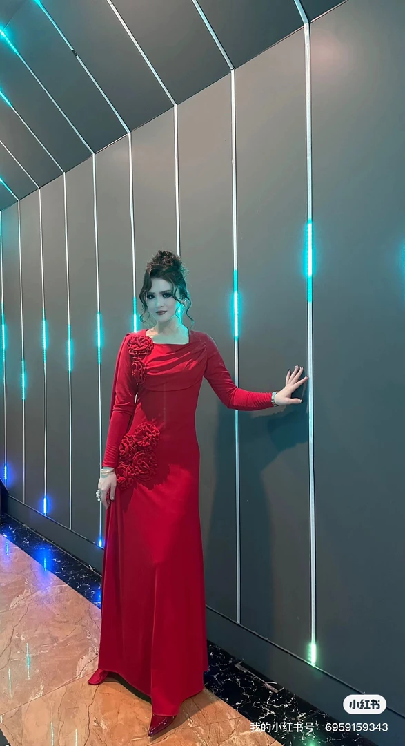 私人定制款礼服伴娘团必备婚礼必备裙子