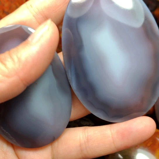 小***子玛瑙/玉髓未镶嵌颈饰