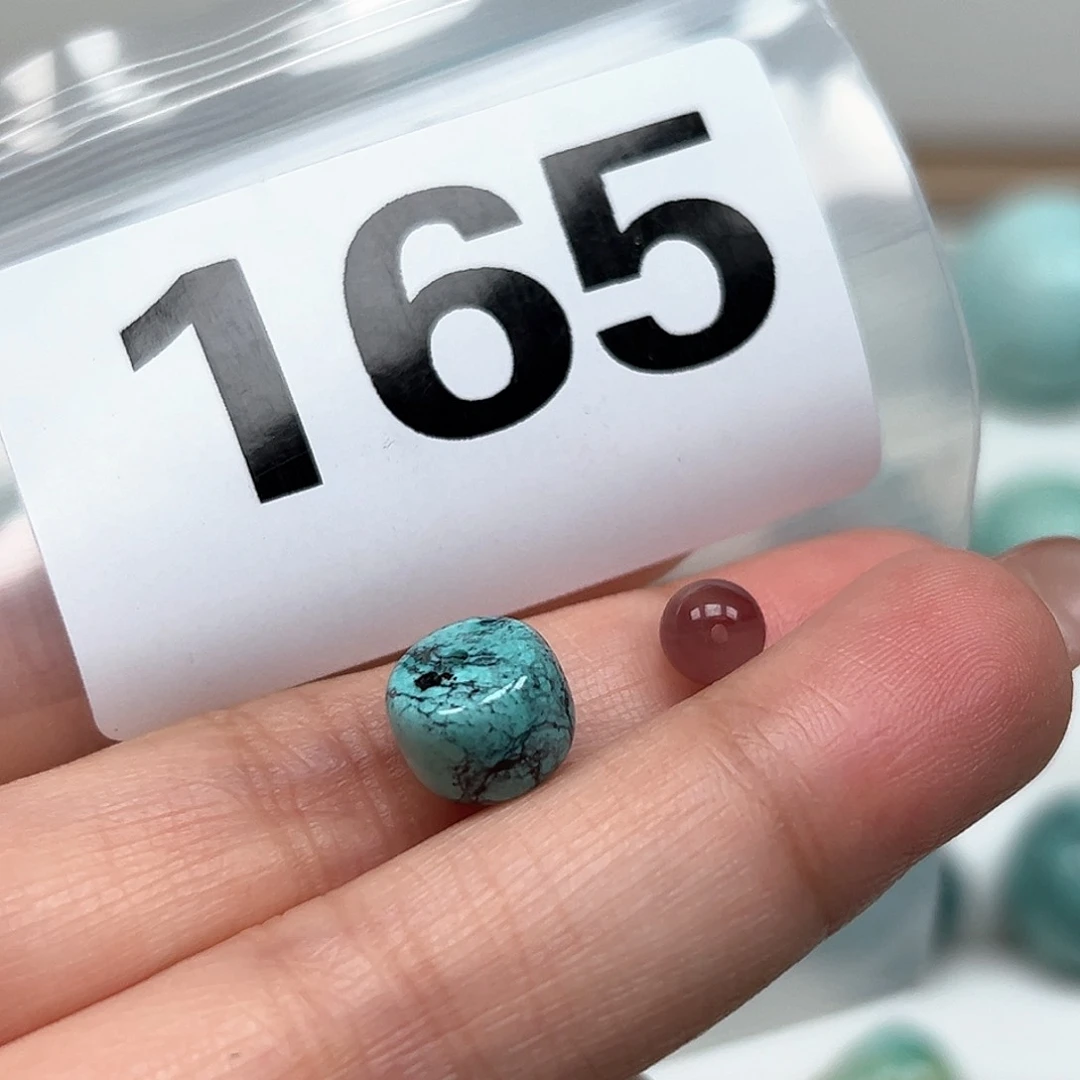 南红玛瑙颈饰未镶嵌