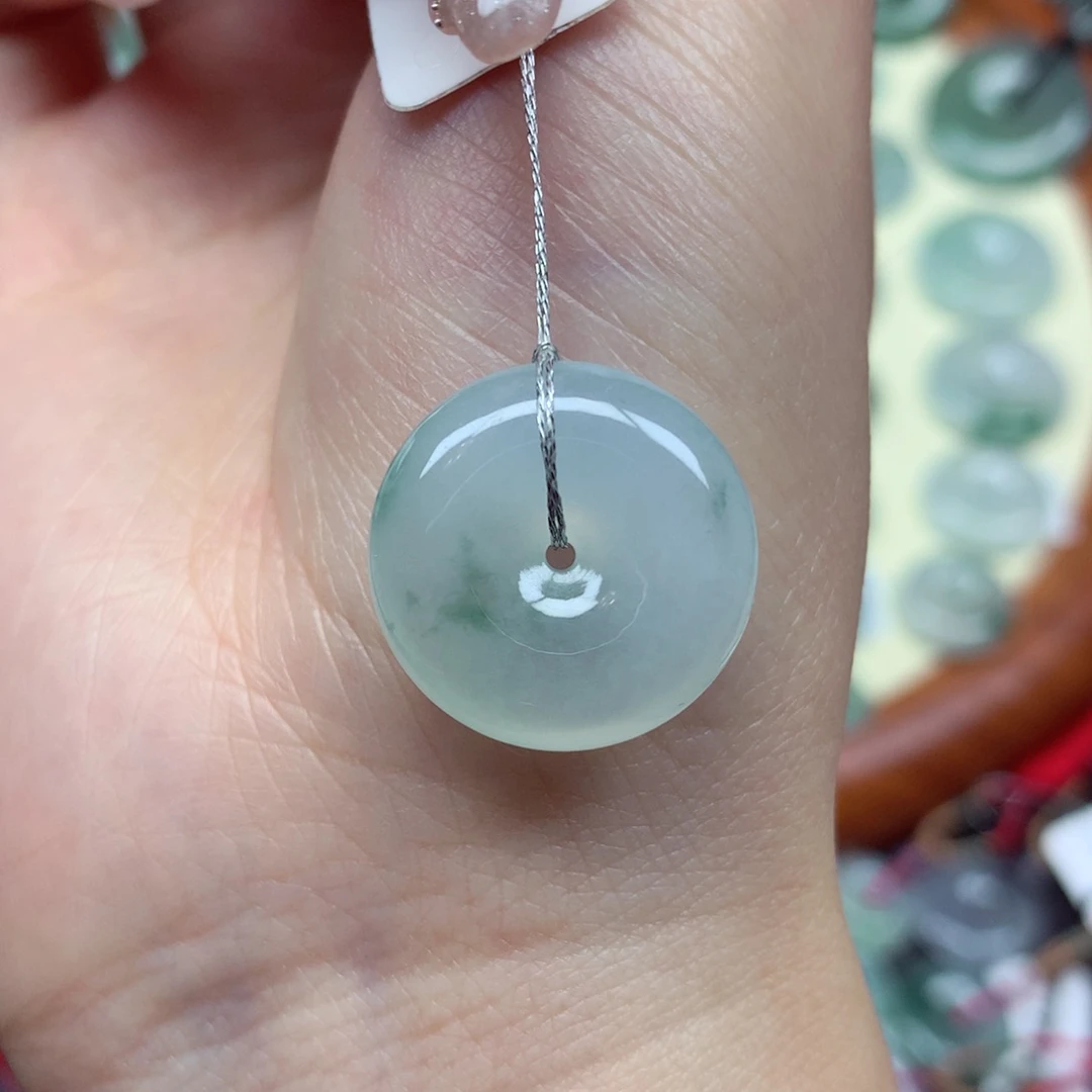 翡翠未镶嵌颈饰吊坠19.3/6mm