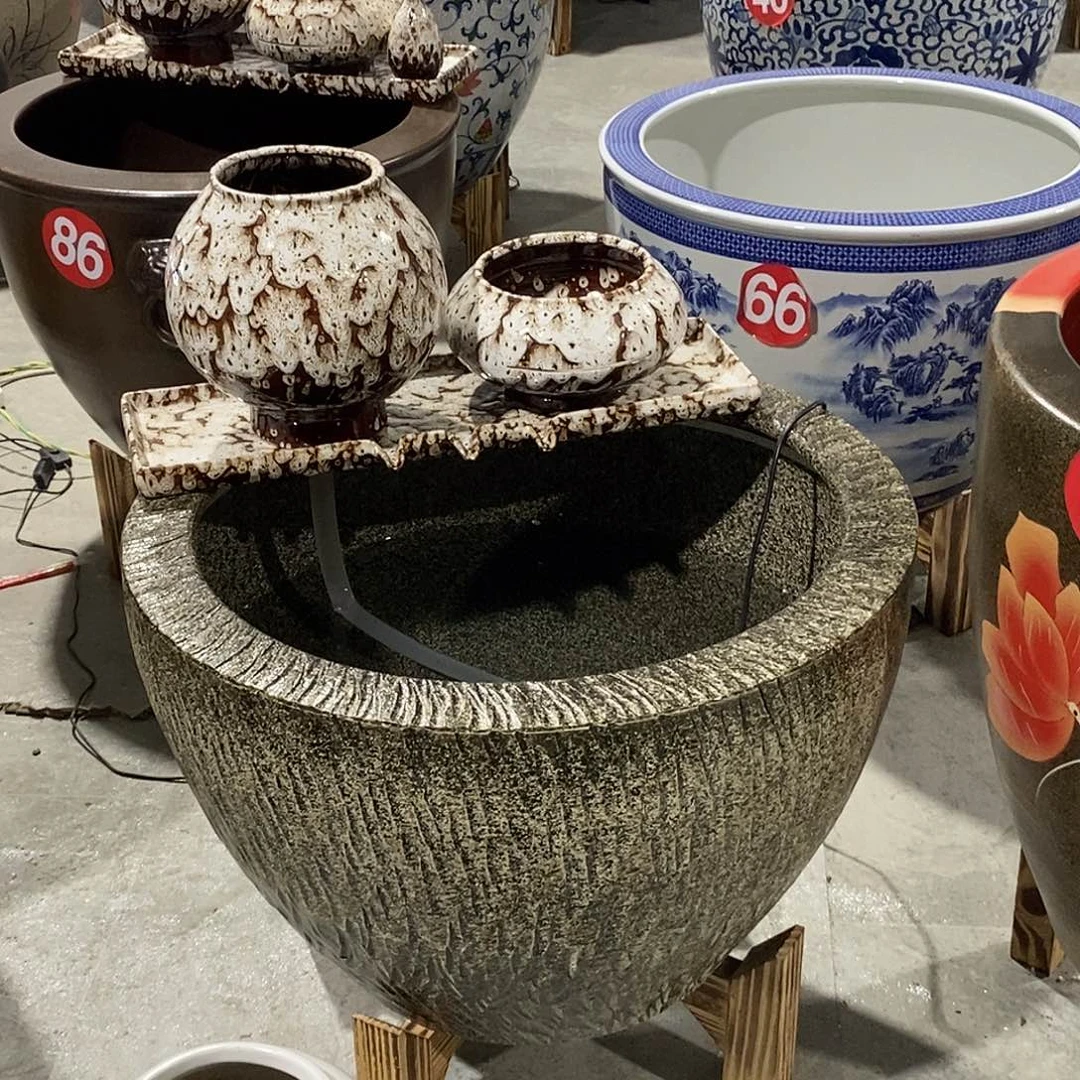春***风景德镇陶瓷鱼缸艺术