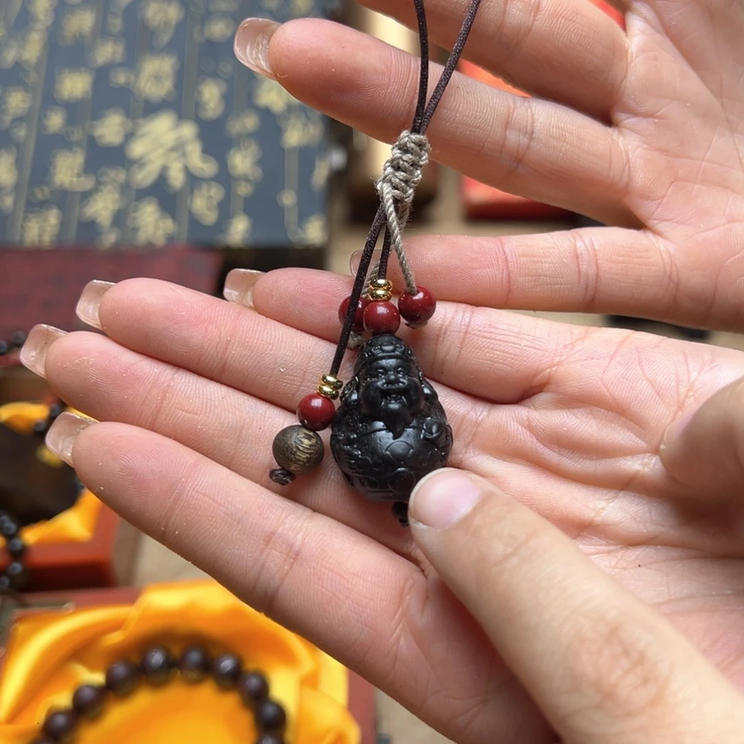 大叶紫檀（黑酸枝木类）