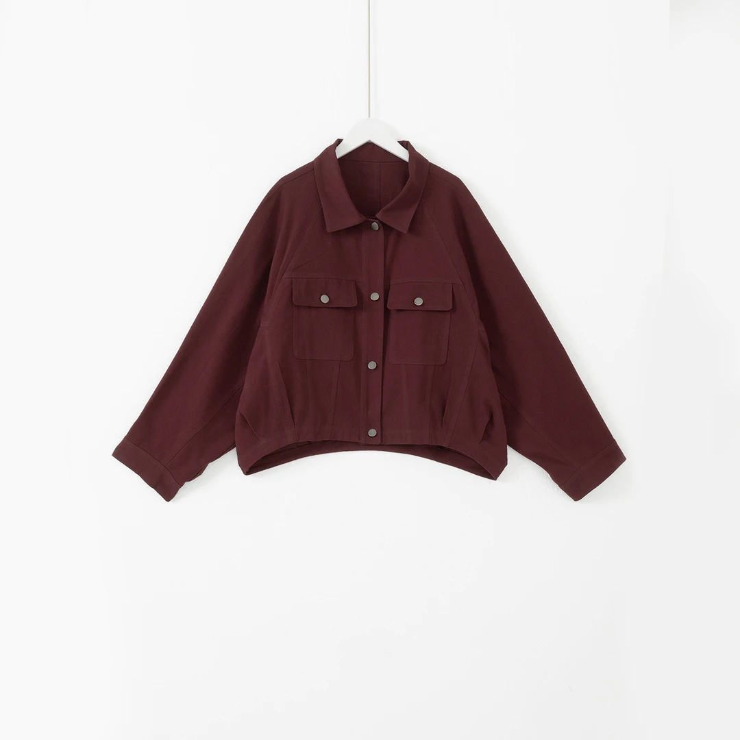 几里与麻 宽松蝙蝠袖下摆压褶短外套 衣长57胸围160 2090241