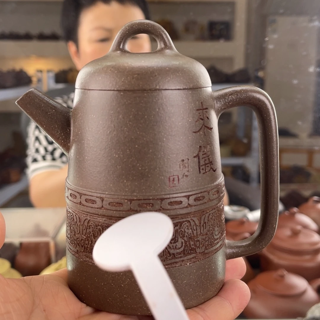 茶壶紫砂大水潭梨皮青段花樽