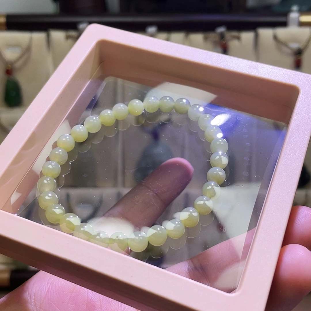 和田玉未镶嵌手串