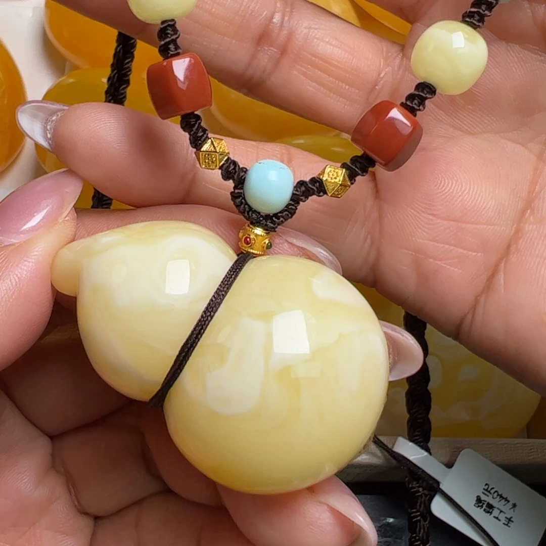 蜜蜡毛衣链未镶嵌