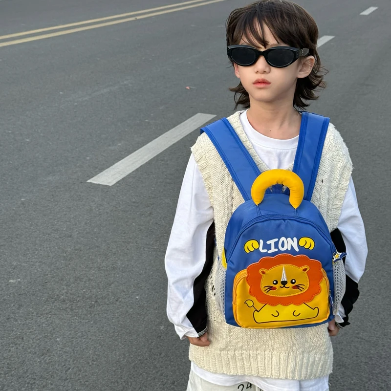 卡通可爱小狮子0-3岁幼儿园双肩包轻便宝宝防走失儿童背包小书包
