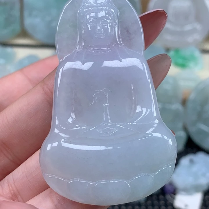 颈饰未镶嵌翡翠素衣