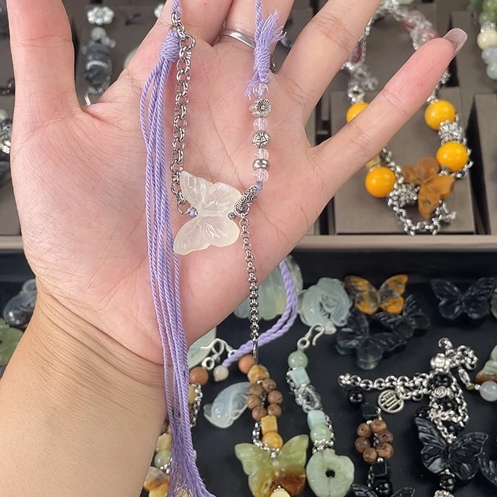 蛇纹石玉合金颈饰
