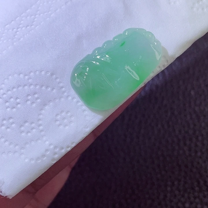 未镶嵌定制翡翠翡翠
