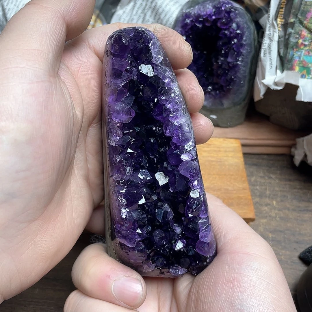 紫晶大型摆件（非配饰）未镶嵌