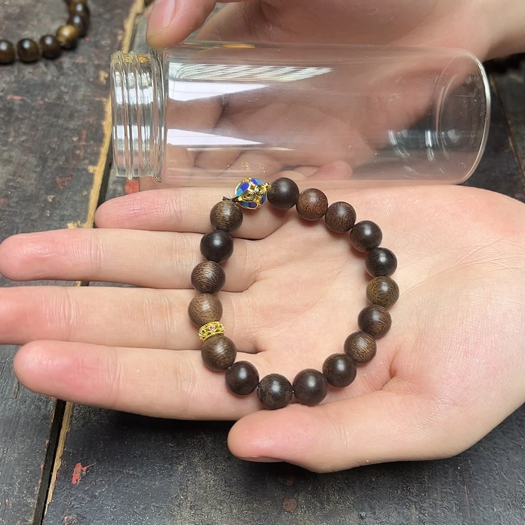 大叶紫檀（黑酸枝木类）