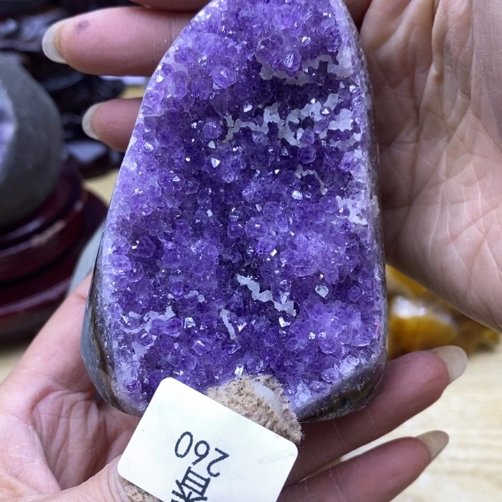 水晶大型摆件（非配饰）未镶嵌