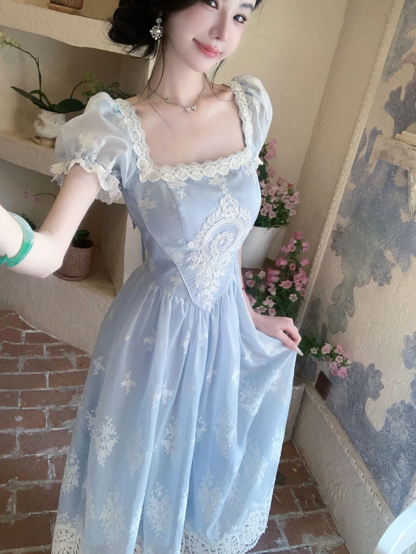 【雅乔定制】姗姗来迟 法式复古镂空绣蕾丝蓝色连衣裙DYYK-25022237