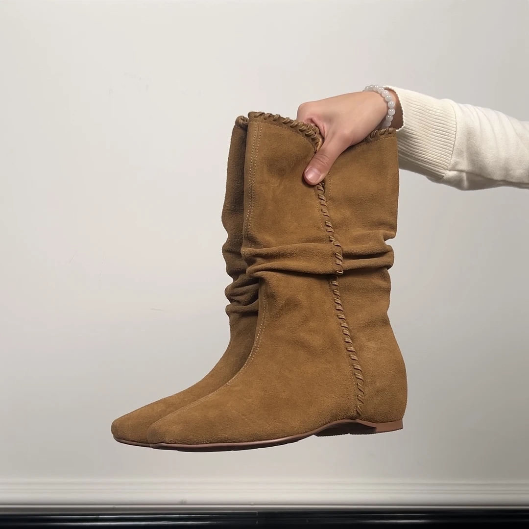 Dannyfrey秋冬新款复古百搭英伦筒靴显瘦时尚褶皱内增高时装靴5CM