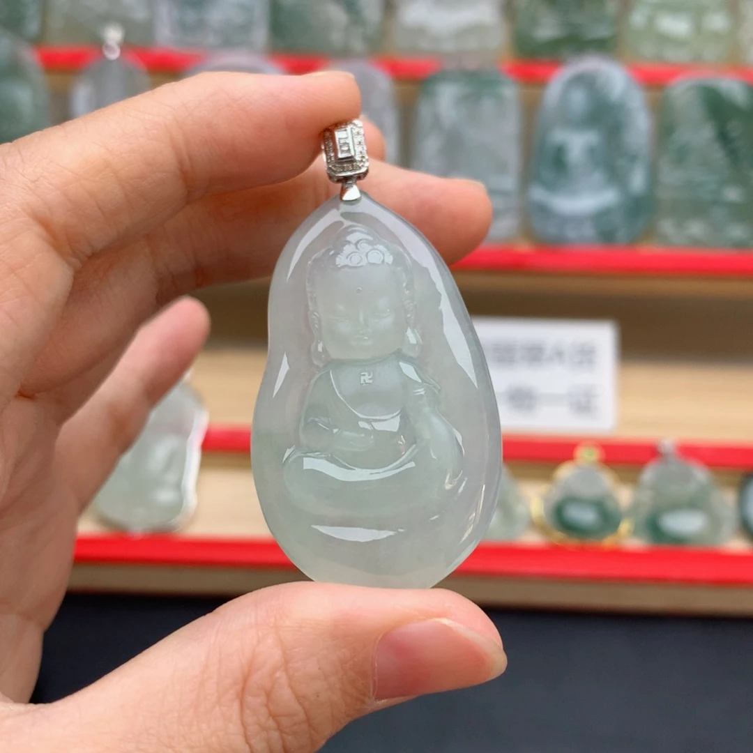苍***龙翡翠18K金镶嵌颈饰宝宝佛