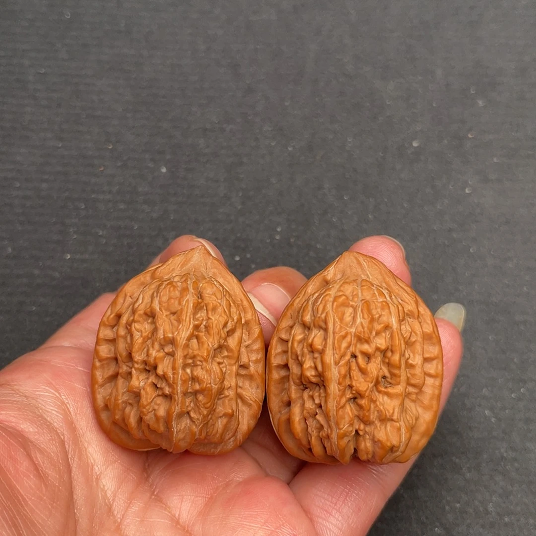 把件桃核34×35×40全品头茬赤龙鸡心XM3432