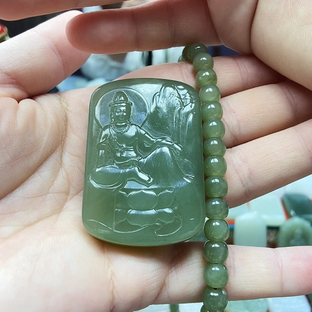 颈饰未镶嵌和田玉