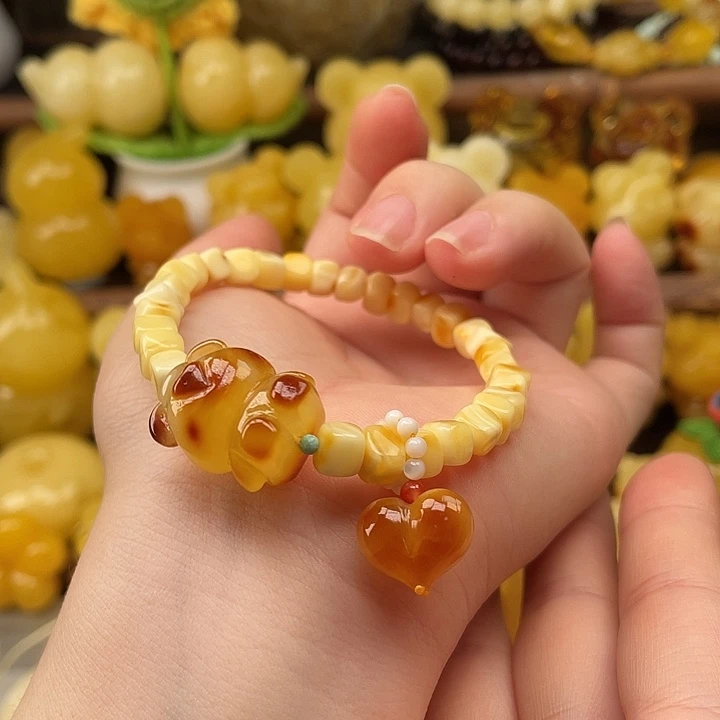 琥珀未镶嵌珠宝奇石