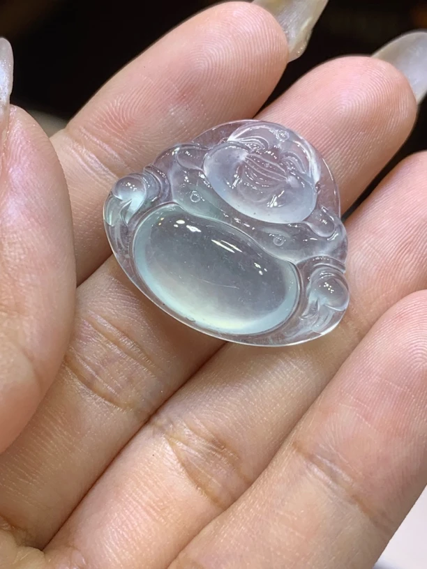 缅甸天然翡翠A货,玻璃冰绿底佛公种水好又特别冰透,性价比高精品