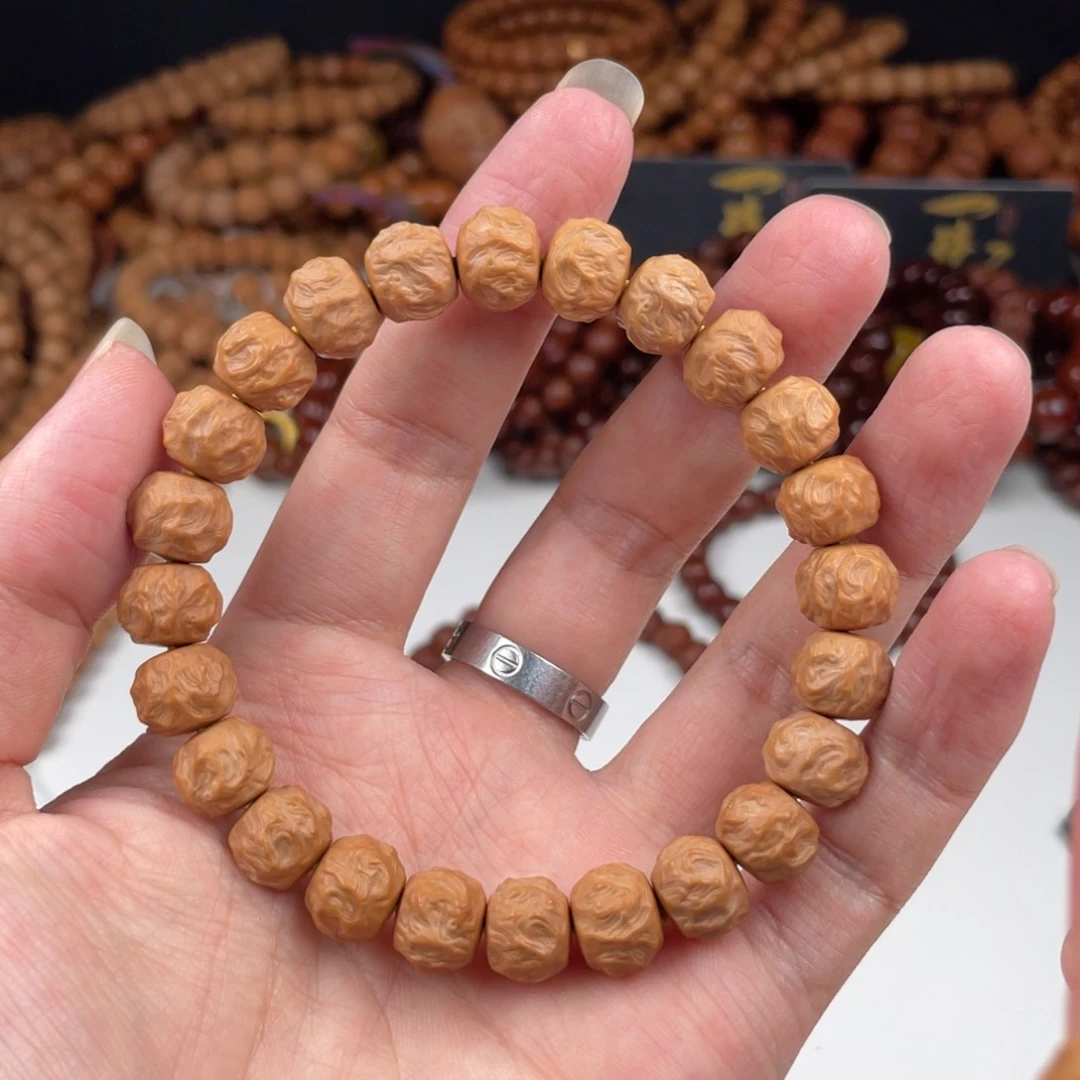 猴头核桃手串龙蛇45.8。10