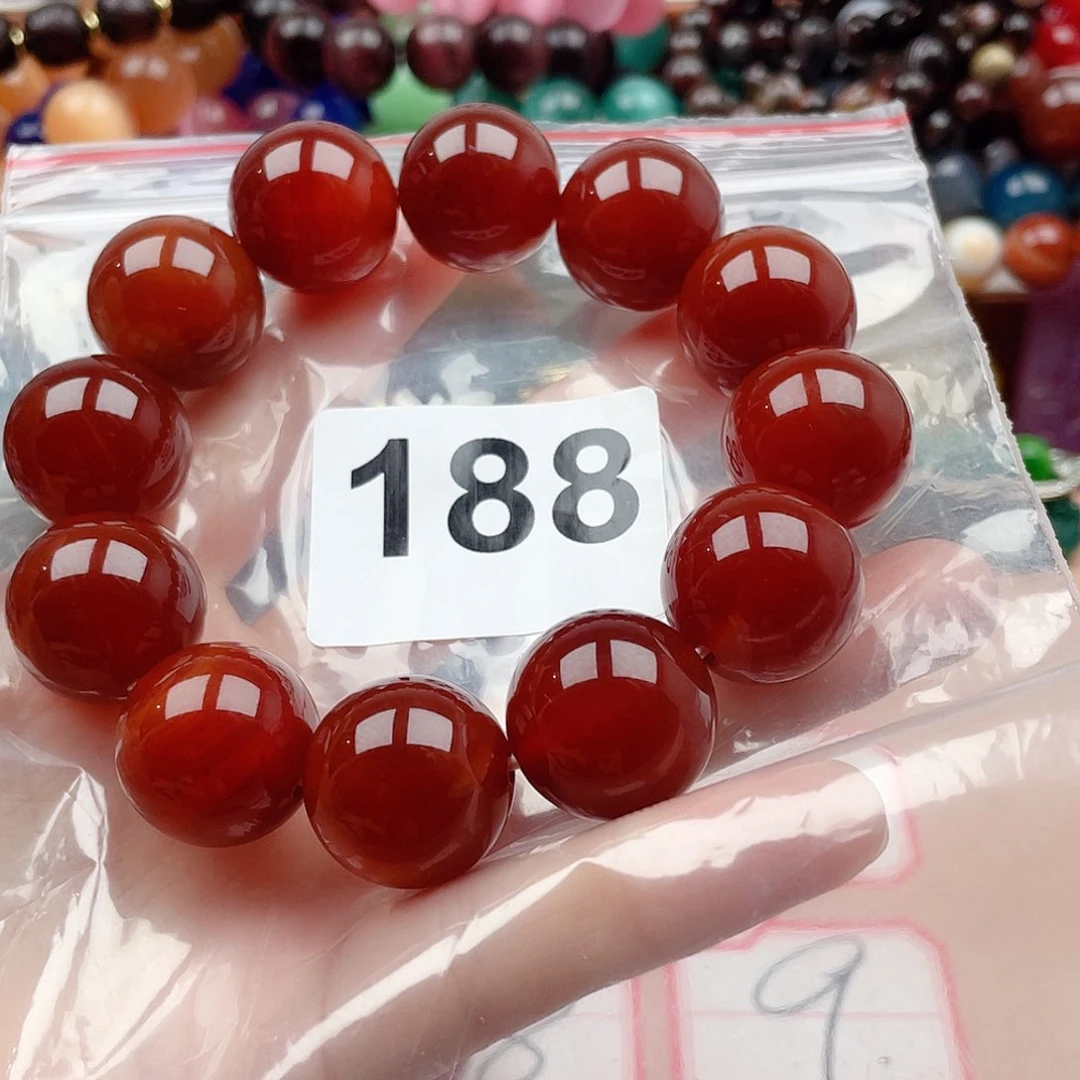 玛瑙/玉髓颈饰合金一****人