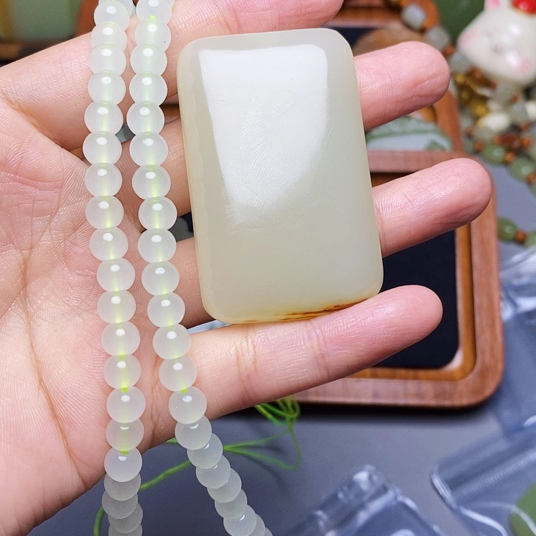 四****新疆昆仑山脉料平安牌