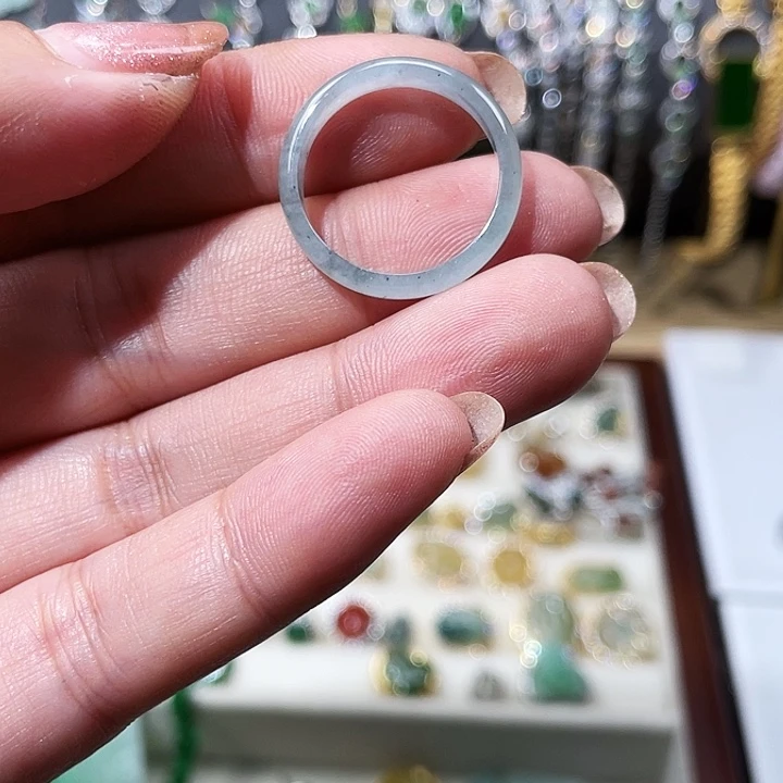 翡翠未镶嵌颈饰天然翡翠