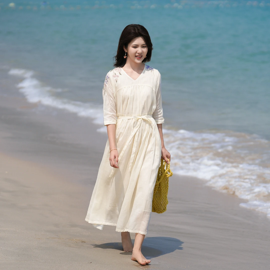 十五家25夏季新款苎麻高端刺绣系带连衣裙轻盈文艺飘逸大摆温柔女