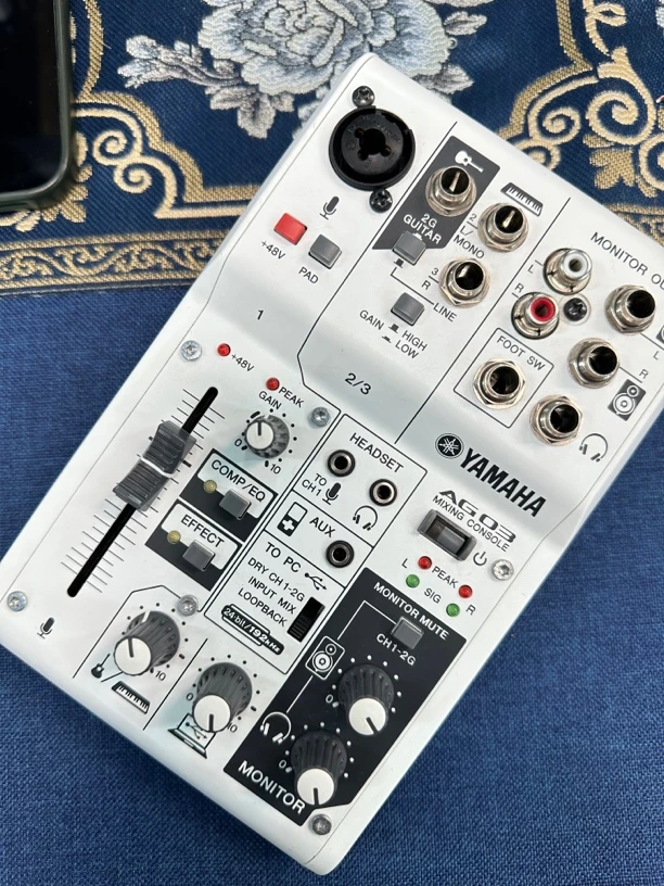 95新  雅马哈ag03 调音台 直播效果器