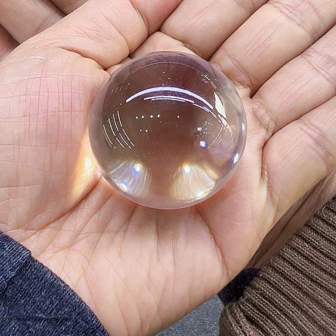 水晶水晶未镶嵌不***?天然水晶