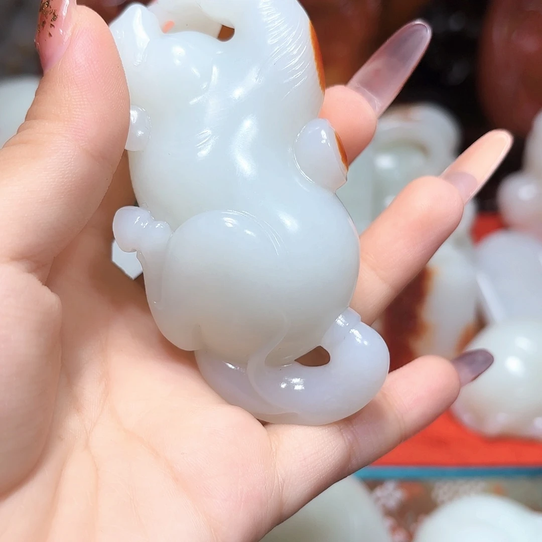 虹***科和田玉（糖玉）未镶嵌手链