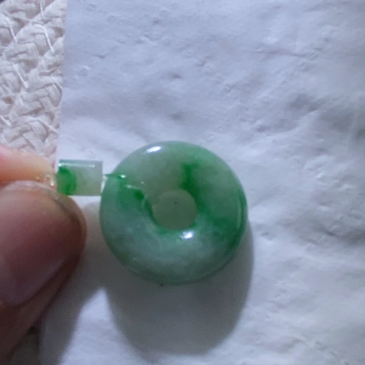 定制翡翠未镶嵌毛货