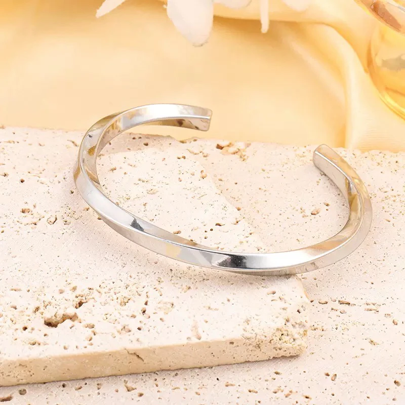 足银手镯 足银999莫比乌斯手镯小众性冷淡情侣手镯扭曲c形824