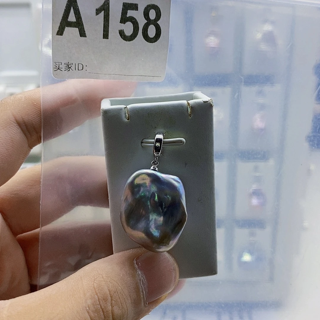 淡水珍珠颈饰合金
