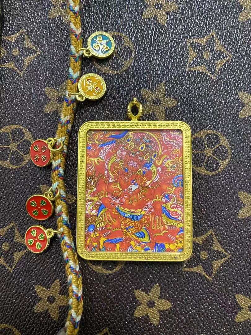红财神六臂守护唐卡