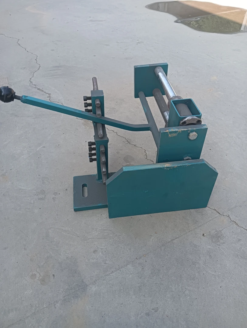 带锯机靠尺调节尺寸木工带锯机挡板靠尺可调节尺寸大小活动靠山