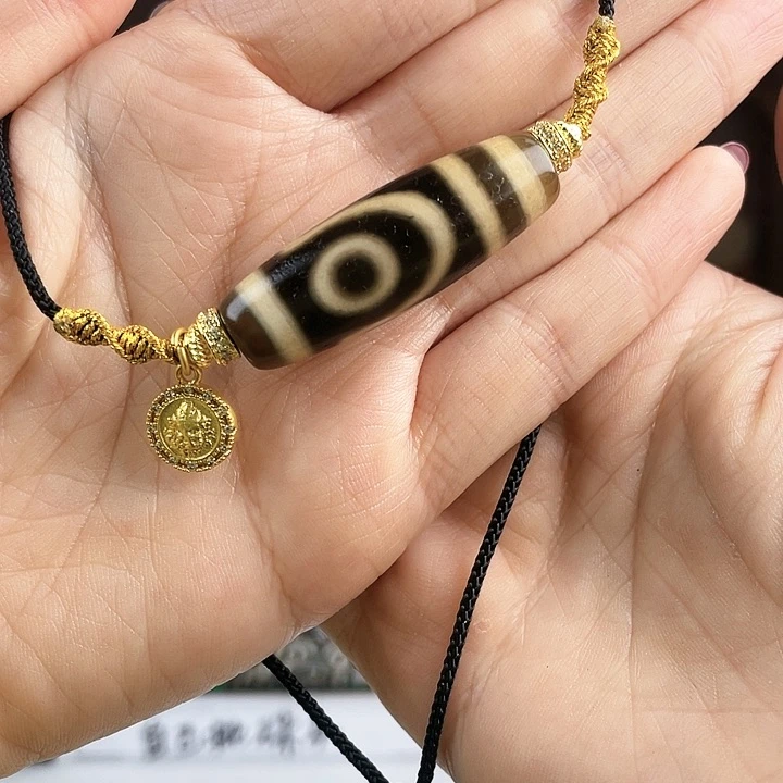 玛瑙/玉髓颈饰合金