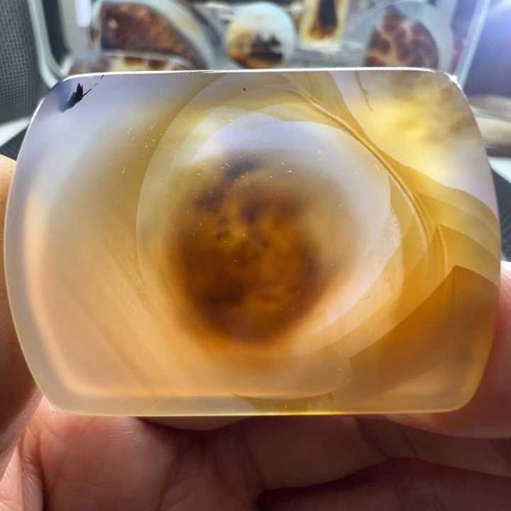 未镶嵌玛瑙/玉髓珠宝奇石