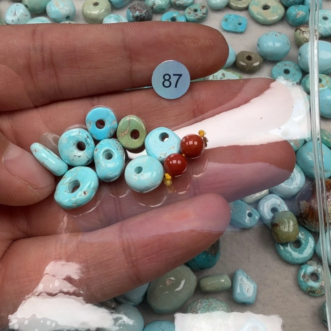 南红玛瑙未镶嵌珠宝奇石