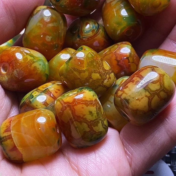 醉***牛玛瑙/玉髓未镶嵌颈饰