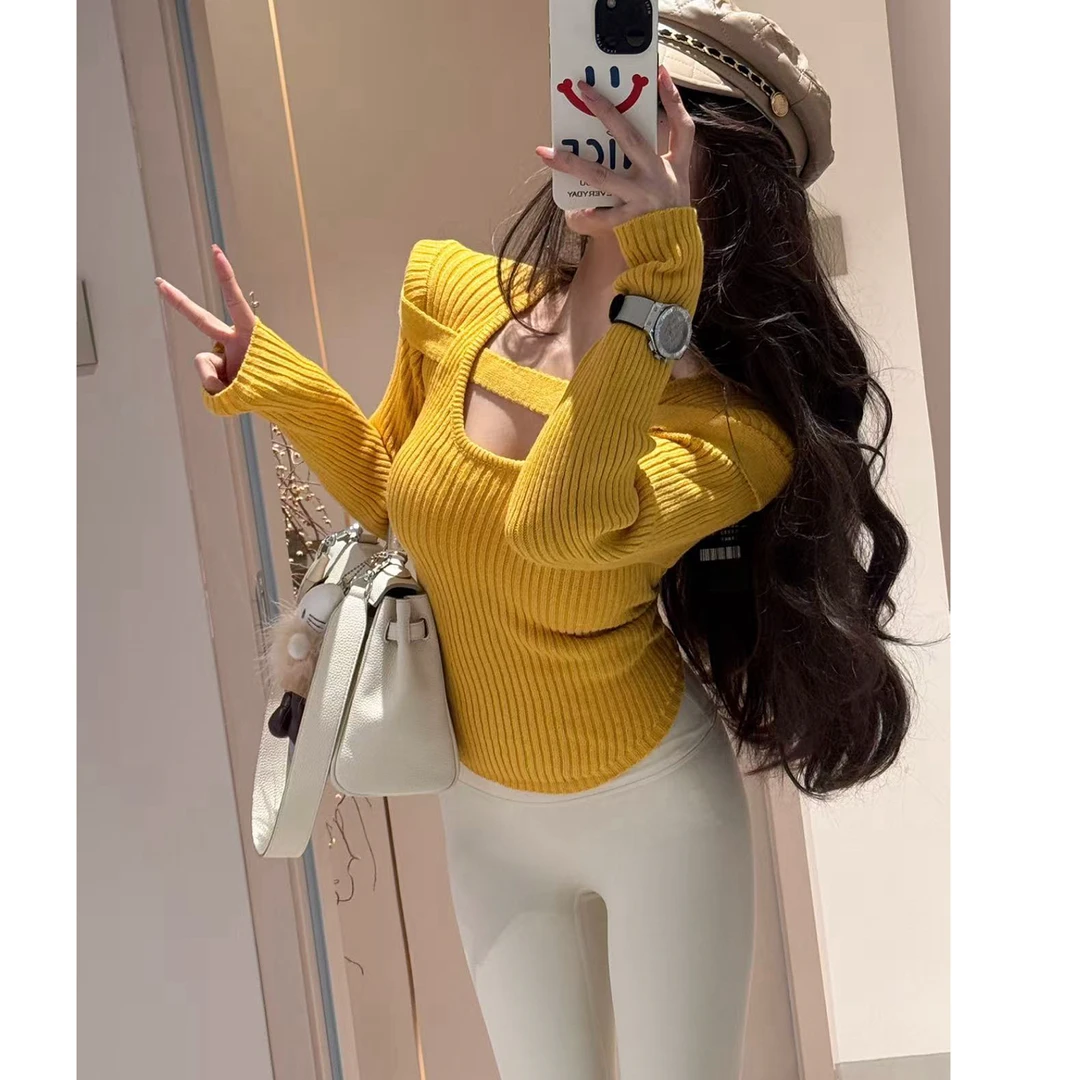 July ·Seven 12/23“设计感”垫肩独家针织上衣