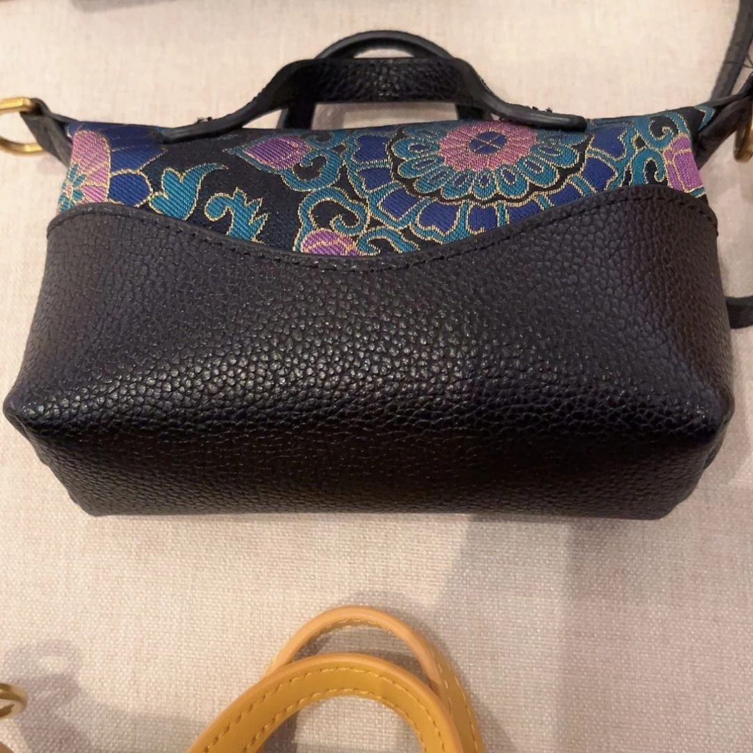 头层牛皮展厅新款小包