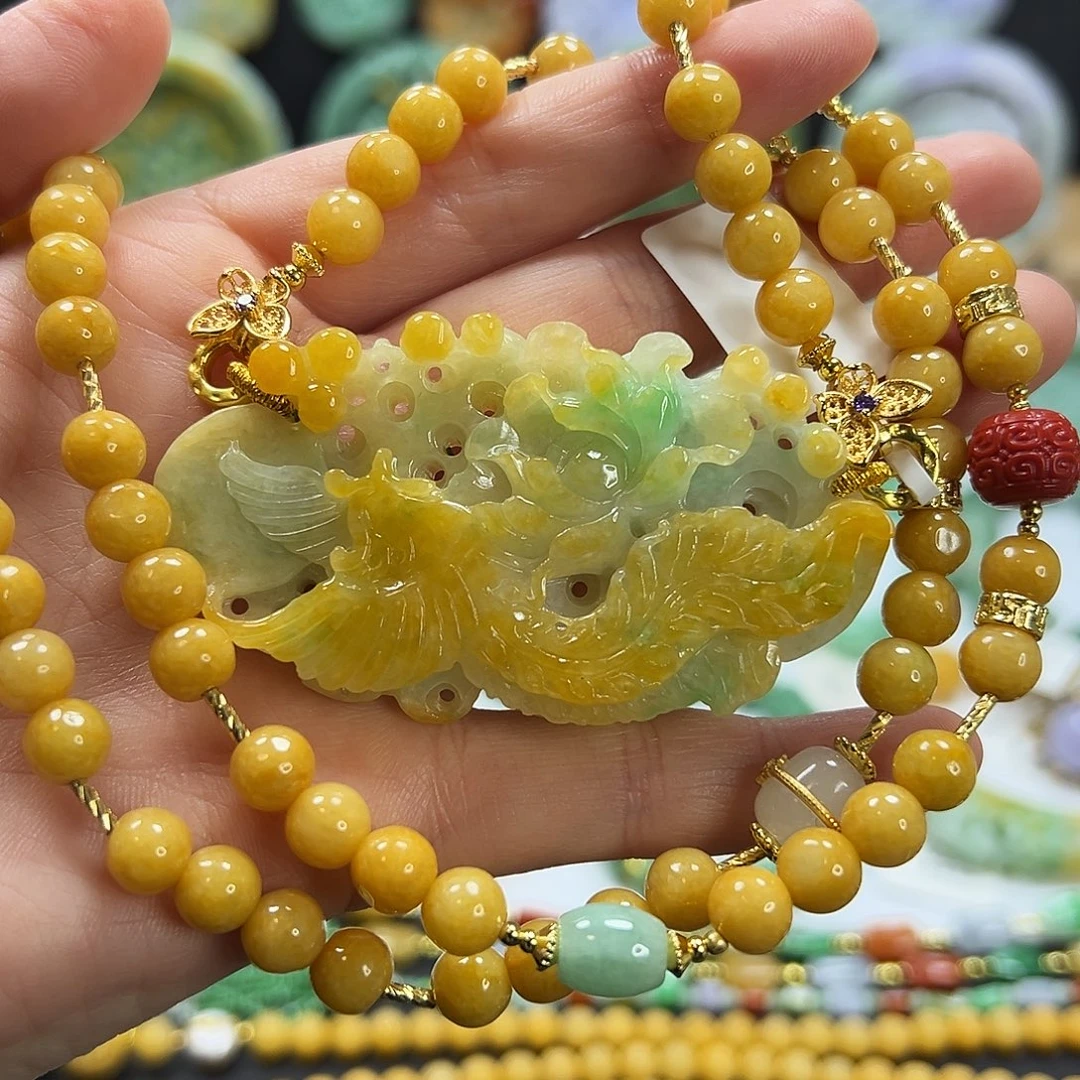 翡翠未镶嵌颈饰吊坠