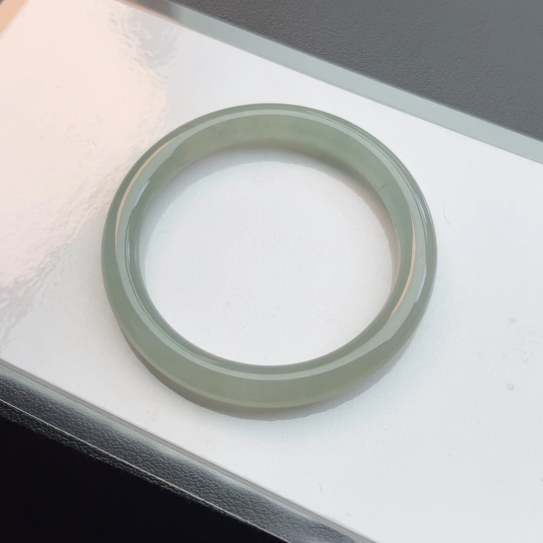 翡翠未镶嵌手镯50-52