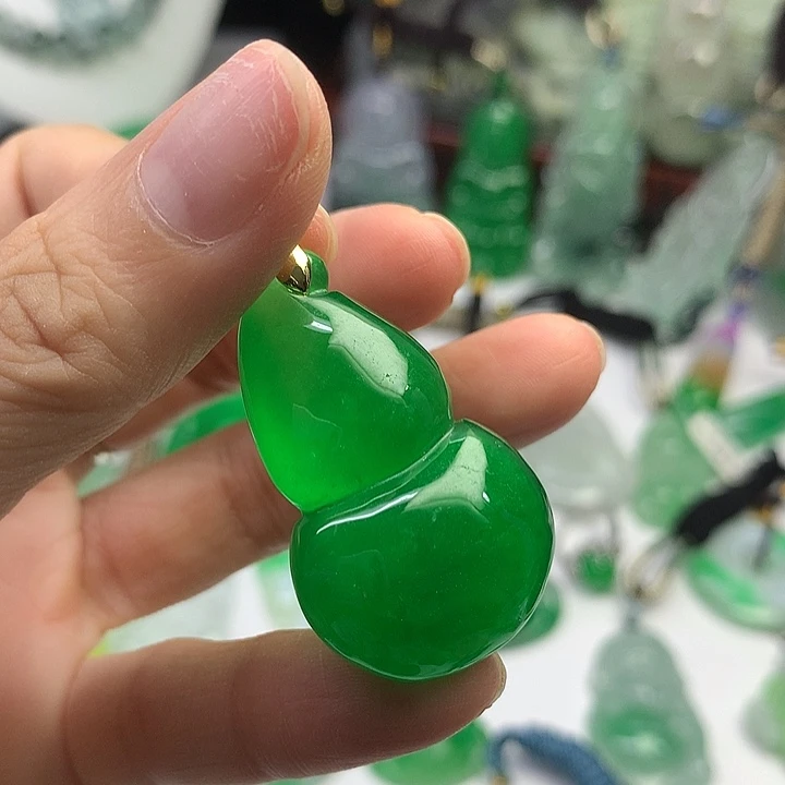 颈饰未镶嵌翡翠源头