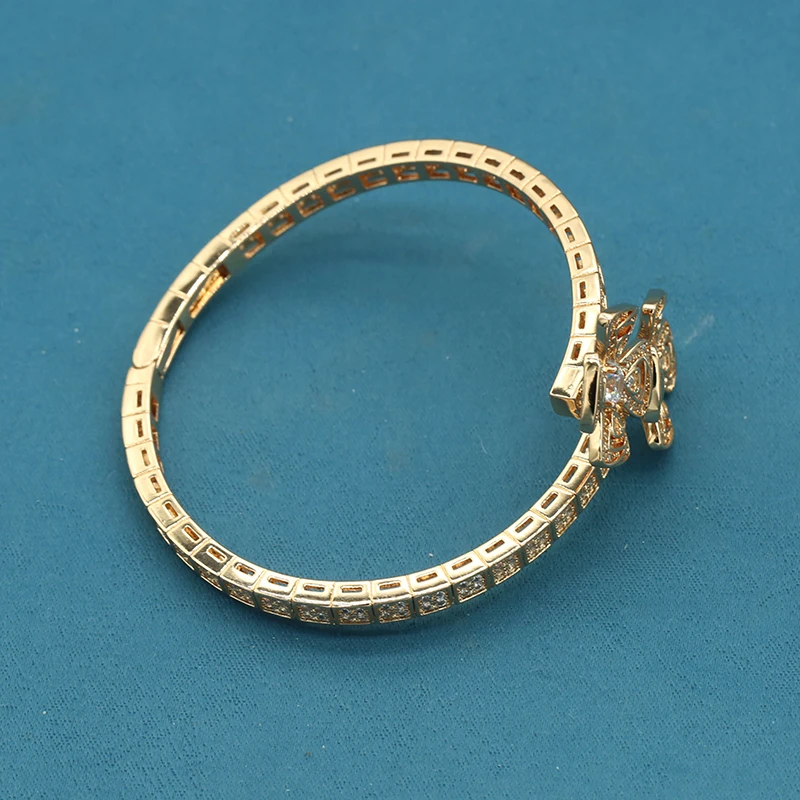 【高级定制】收藏级轻奢时尚设计手镯s509