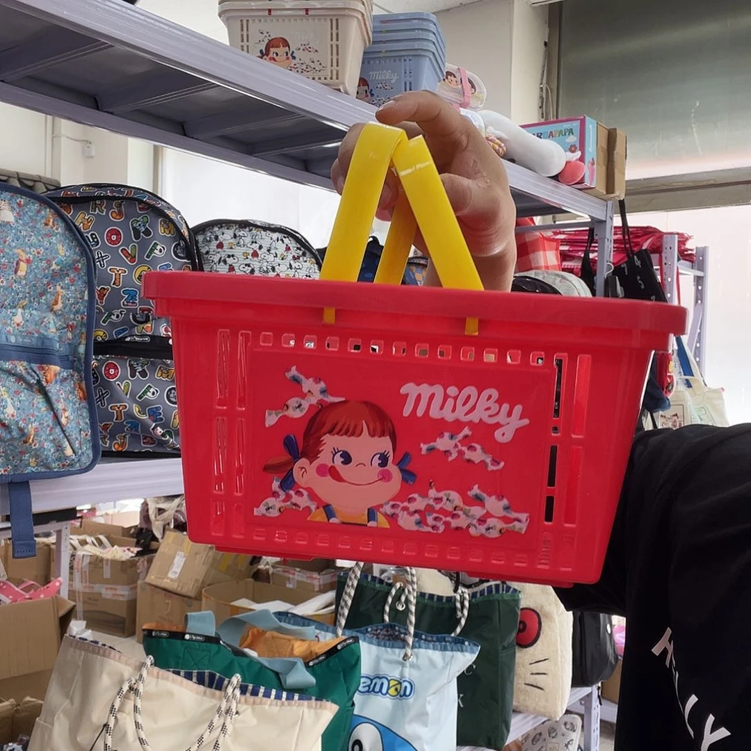 PU化妆包等各种产品的