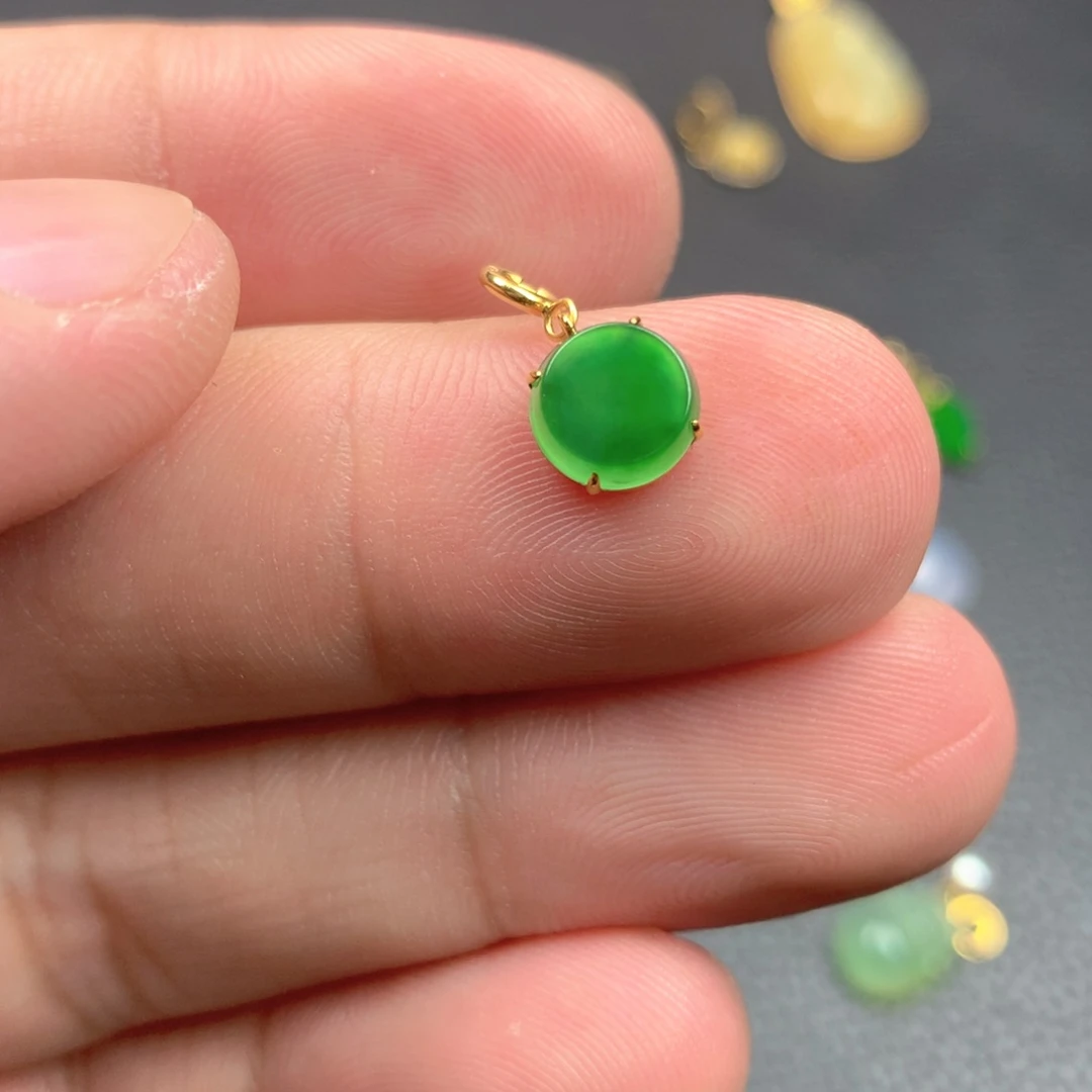 【闪购商品】翡翠18K金镶嵌颈饰翡翠